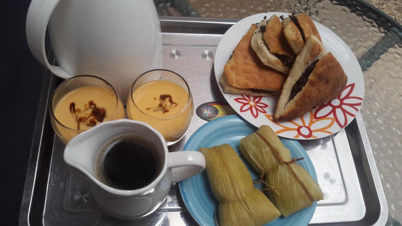 Don Alejandro Bed and Breakfast Trujillo Buitenkant foto